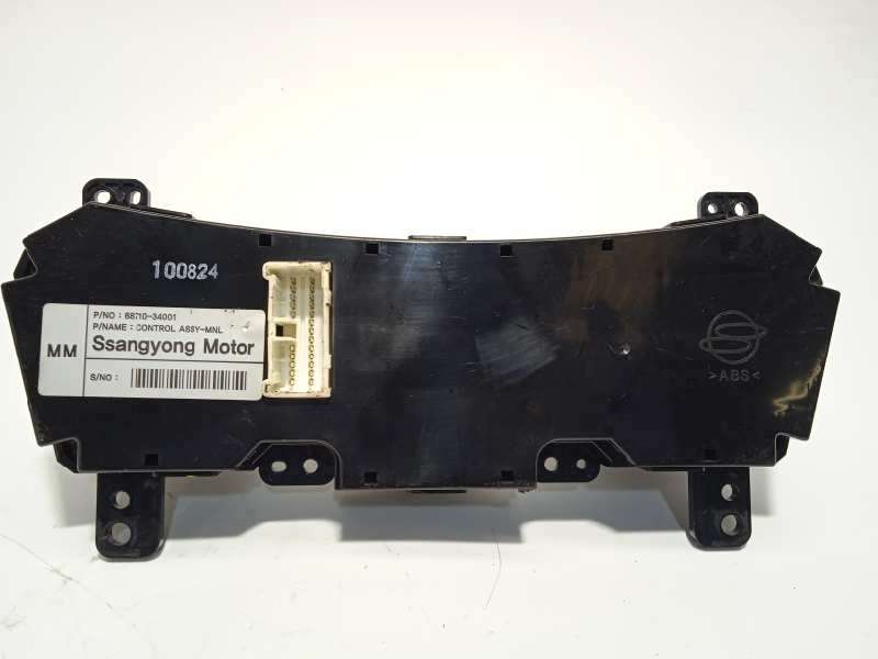 Recambio de mando climatizador para ssangyong korando 2.0 td cat referencia OEM IAM 6871034001 4