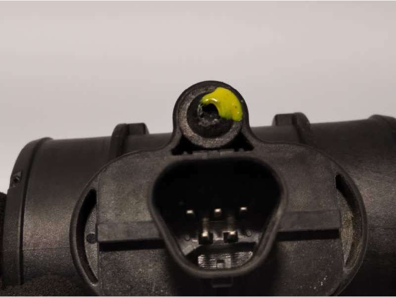 Recambio de caudalimetro para opel corsa e selective referencia OEM IAM 13452145 - Verde 4