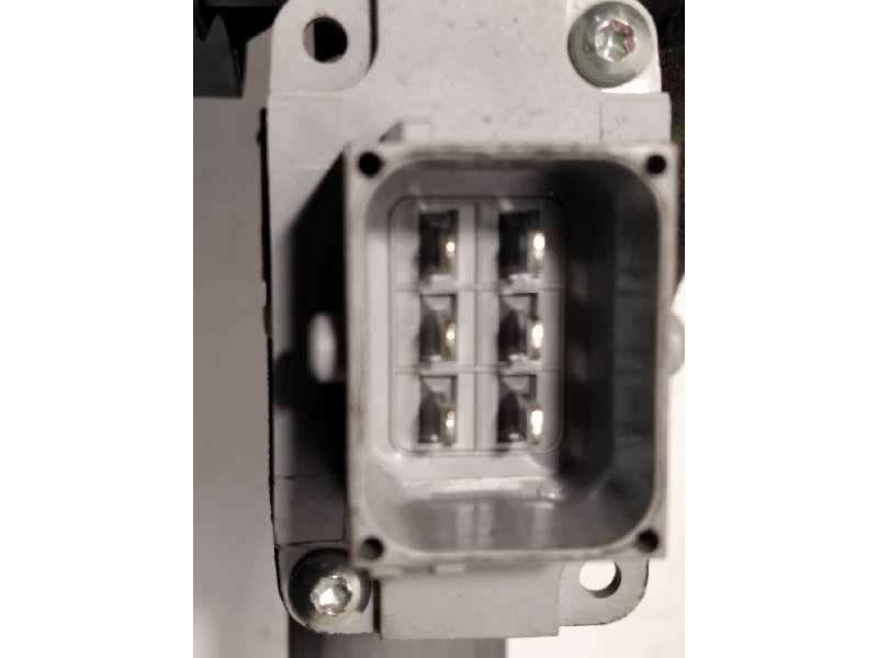 Recambio de elevalunas delantero izquierdo para opel corsa e selective referencia OEM IAM 13447038 - Verde 4
