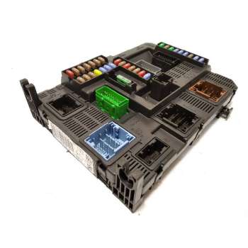 CAJA RELES / FUSIBLES 9807531680 1612139080