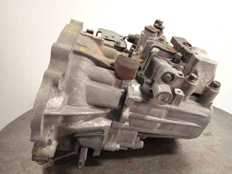 Recambio de caja cambios para kia cee'd 1.6 crdi cat referencia OEM IAM 4300023310 2