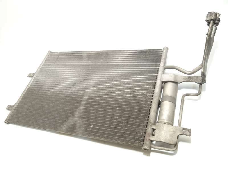 CONDENSADOR / RADIADOR AIRE ACONDICIONADO 8797002A02 BP4K61480C 