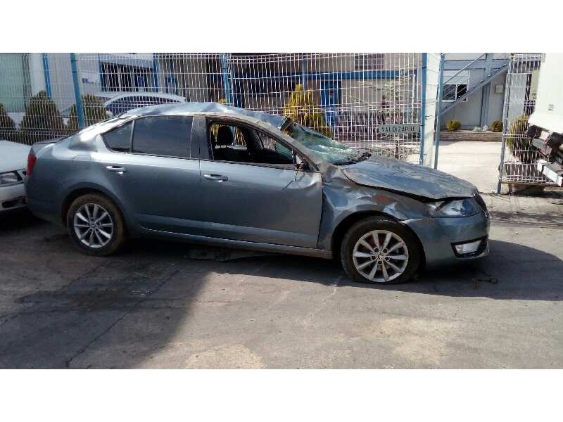 SKODA OCTAVIA LIM. (5E3)