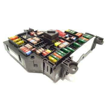 CAJA RELES / FUSIBLES 9264924 