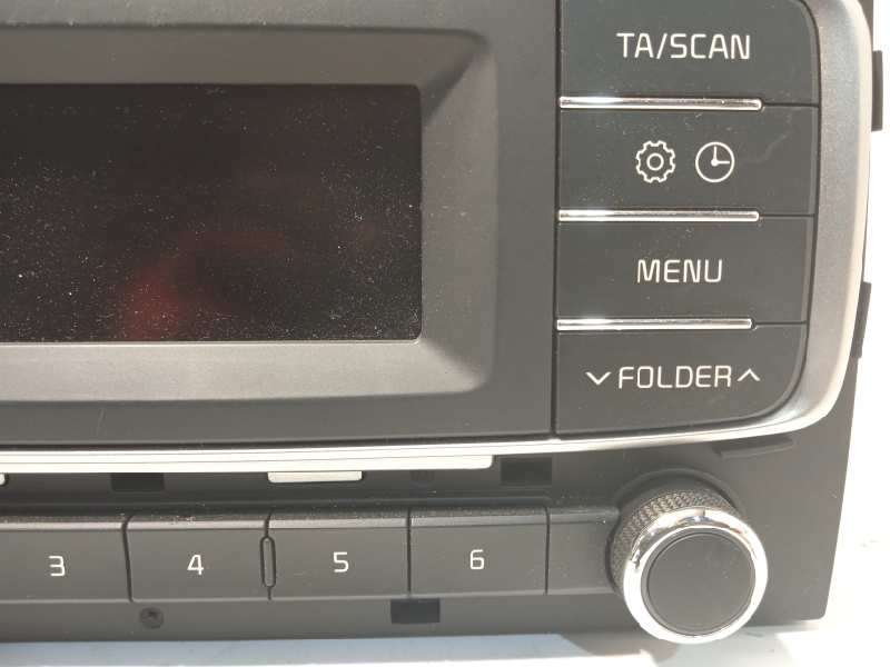 Recambio de sistema audio / radio cd para kia rio drive referencia OEM IAM 961701W770CA - Blanco 4