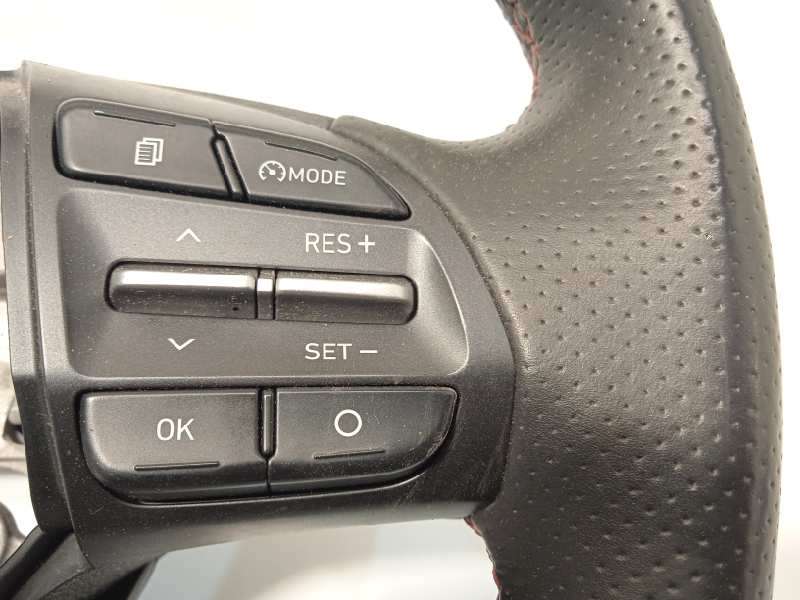 Recambio de volante para hyundai kona 1.0 tgdi cat referencia OEM IAM 56110J9390MGY - Blanco 3