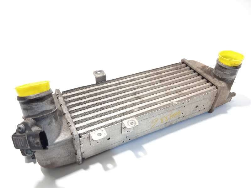 Recambio de intercooler para kia cee'd sporty wagon active referencia OEM IAM 282712A610 - Negro 2