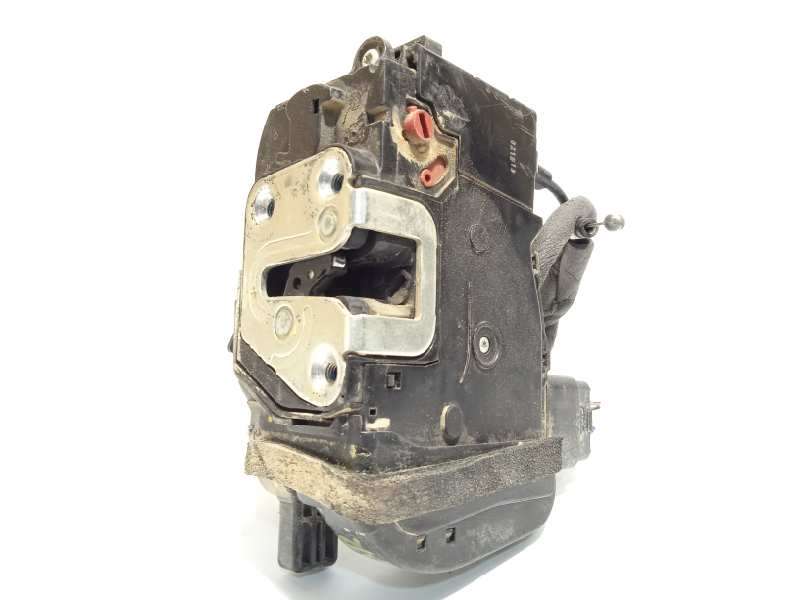 Recambio de cerradura puerta trasera derecha para kia sportage drive 4x2 referencia OEM IAM 814203U000