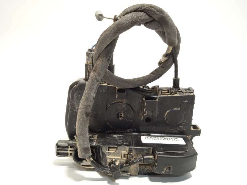 Recambio de cerradura puerta trasera derecha para kia sportage drive 4x2 referencia OEM IAM 814203U000 2
