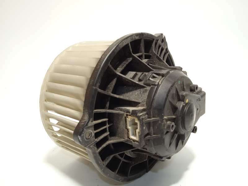 Recambio de motor calefaccion para kia sportage drive 4x2 referencia OEM IAM F00S3B2441