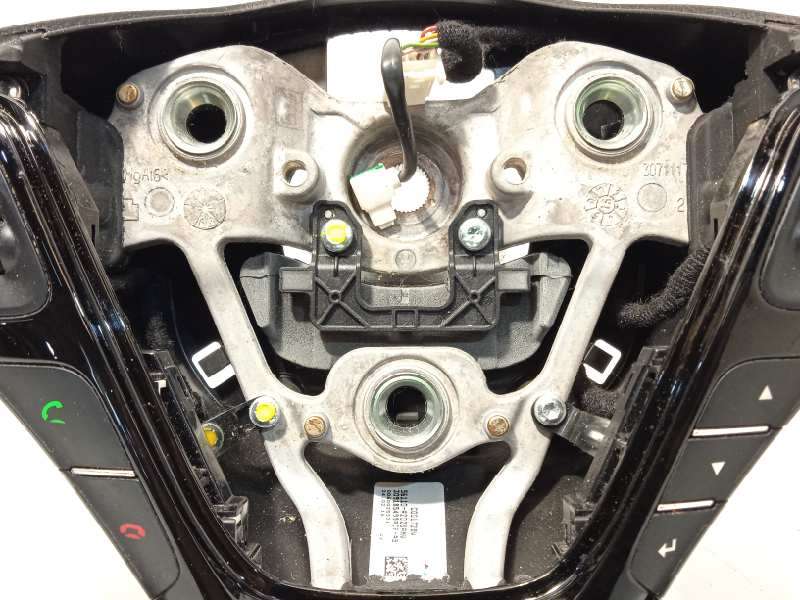 Recambio de volante para kia cee'd drive referencia OEM IAM 56110A2028AHV  309185499ACF - Rojo 6