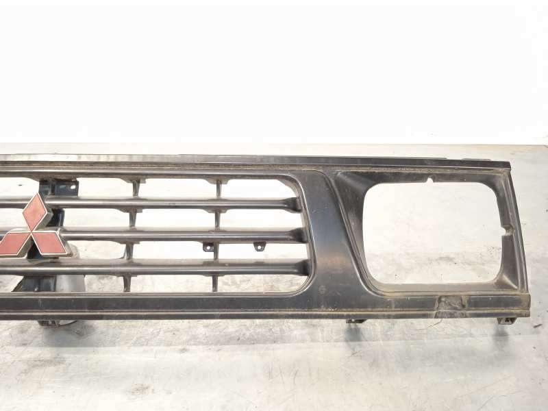 Recambio de rejilla delantera para mitsubishi l 200 (k34t) 2.5 turbodiesel referencia OEM IAM MR178740 - Blanco 3