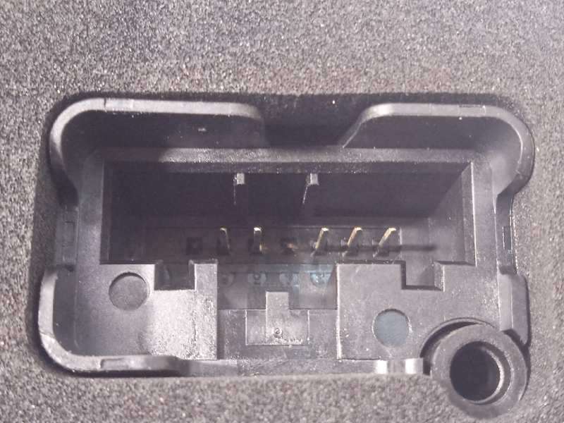 Recambio de cerradura puerta delantera izquierda para volkswagen t-cross 1.0 tsi referencia OEM IAM 10B837015 - Blanco 4