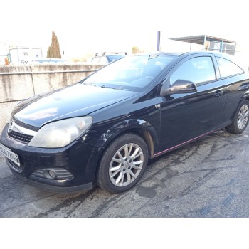 opel astra h gtc (a04) del año 2010