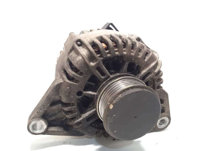 Recambio de alternador para hyundai i20 city s referencia OEM IAM 373002A401  2616010 4