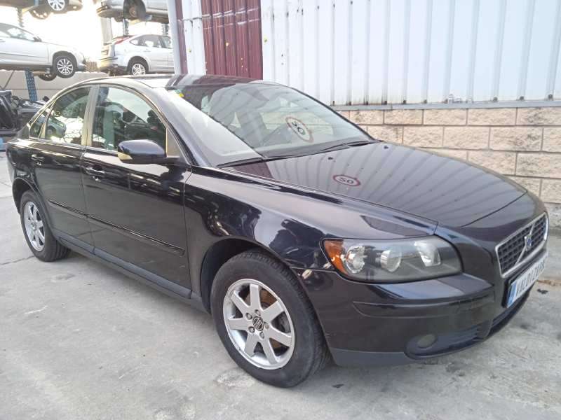 VOLVO S40 BERLINA