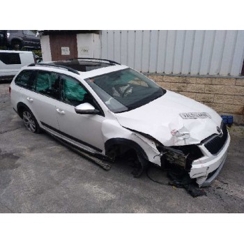 skoda octavia combi (5e5) del año 2015