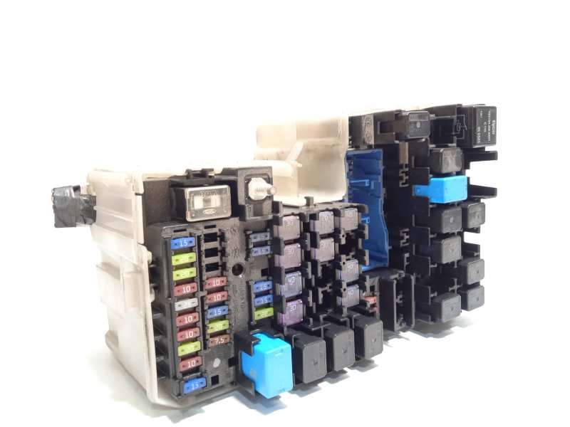 CAJA RELES / FUSIBLES C23566760C 