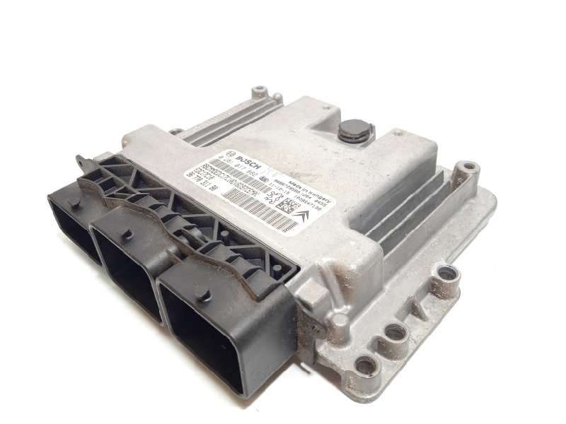 Recambio de centralita motor uce para citroën c4 lim. seduction referencia OEM IAM 9677031180 9666729580 0281017862 - Blanco 2
