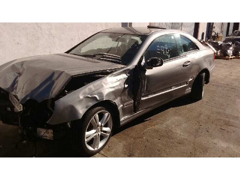 MERCEDES-BENZ CLASE CLK (W209) COUPE