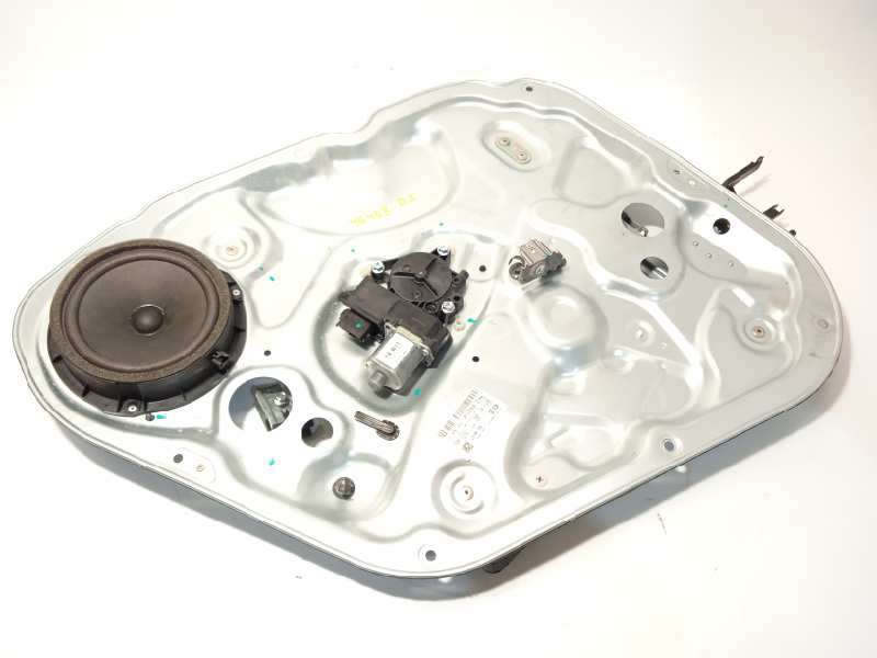 ELEVALUNAS DELANTERO IZQUIERDO 824701K010 0130822550 824501P010
