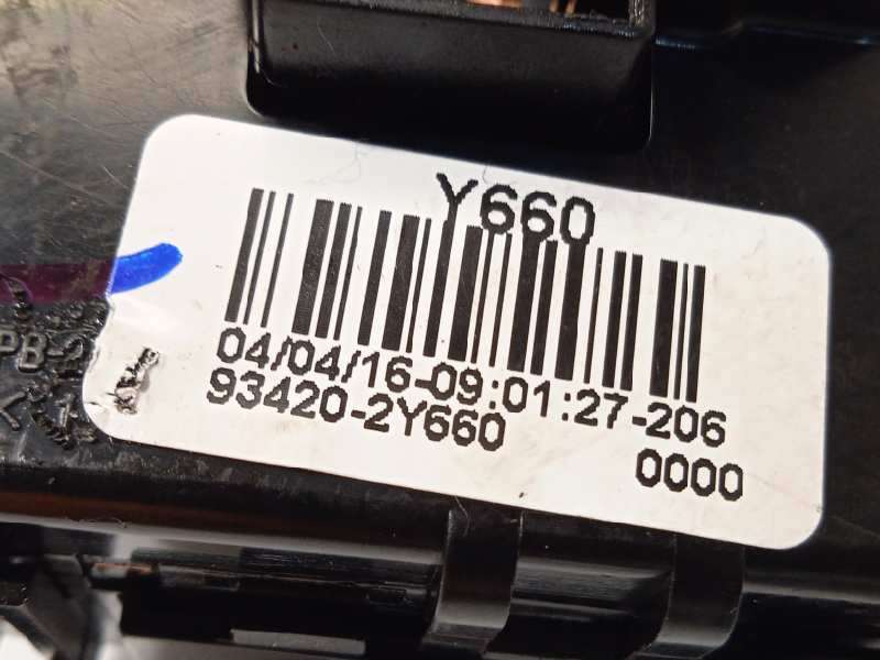 Recambio de mando limpia para hyundai ix20 crdi cat referencia OEM IAM 934202Y660 - Rojo 4