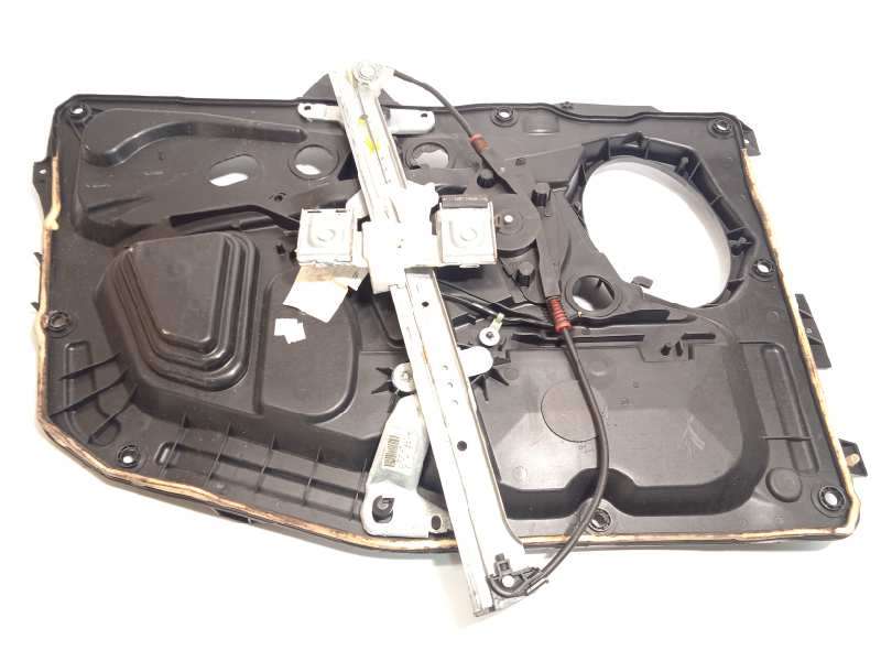 ELEVALUNAS DELANTERO DERECHO 2S61A045H16A 