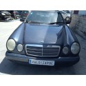MERCEDES-BENZ CLASE E (W210) BERLINA