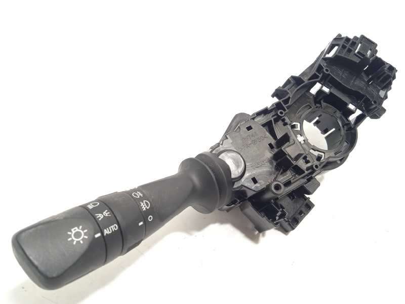 MANDO LUCES 4720017J437 8414047200