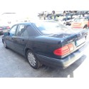 MERCEDES-BENZ CLASE E (W210) BERLINA