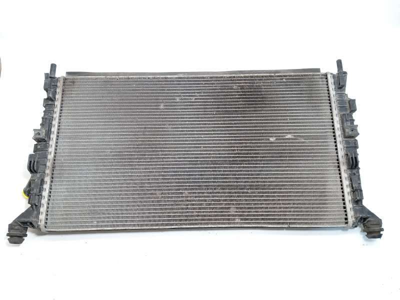 Recambio de radiador agua para volvo c30 2.0 d kinetic referencia OEM IAM 30741094 3M5H8005TL 2