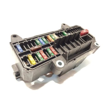 CAJA RELES / FUSIBLES 61136900583 