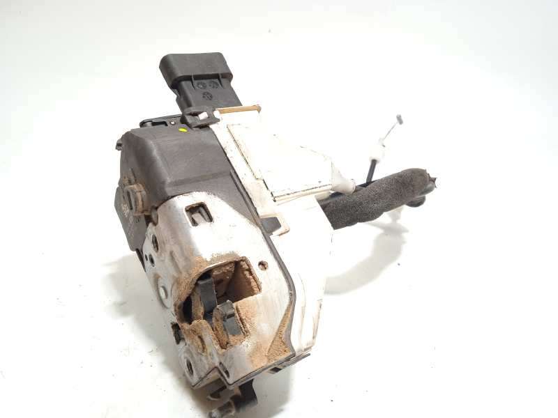 CERRADURA PUERTA DELANTERA DERECHA 828405 9135EA