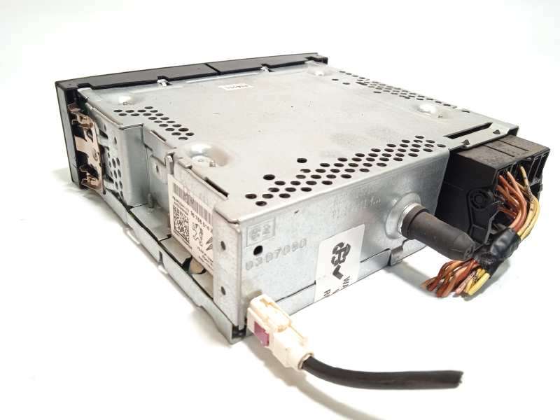 Recambio de sistema audio / radio cd para peugeot partner kombi confort referencia OEM IAM 96766518XT 4