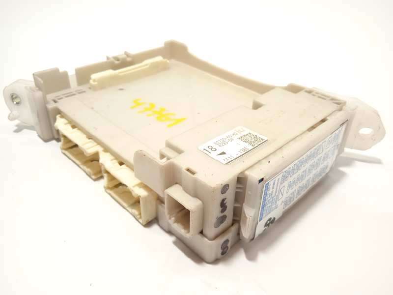 Recambio de modulo electronico para toyota land cruiser (j15) 2.8 cat referencia OEM IAM 8273060180 - Gris 2