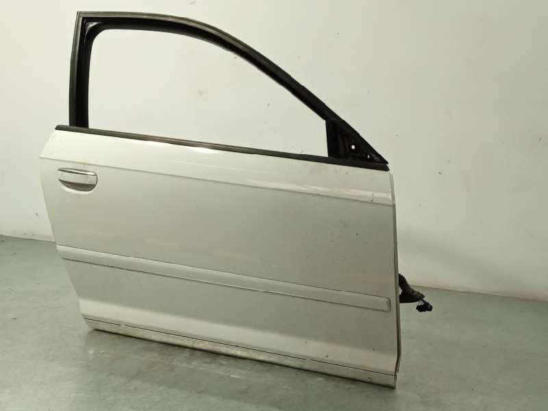 Recambio de puerta delantera derecha para audi a3 (8p) 1.6 tdi ambiente referencia OEM IAM 8P3831052D - Blanco 2