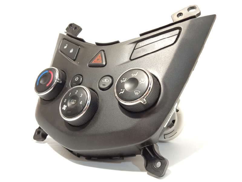 Recambio de mando calefaccion / aire acondicionado para chevrolet aveo berlina hatchback 1.2 cat referencia OEM IAM 95076683 - Blanco 3