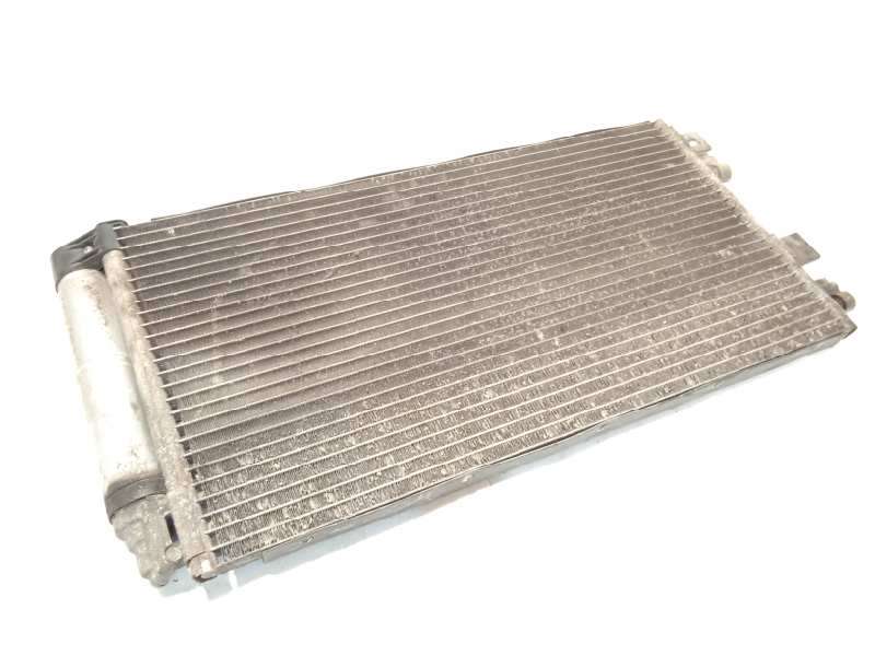 Recambio de condensador / radiador aire acondicionado para mini mini (r50,r53) one referencia OEM IAM 64531490572 - Negro 3
