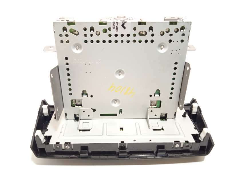 Recambio de sistema audio / radio cd para mitsubishi space star (a00) motion referencia OEM IAM 8701A538 - Blanco 6