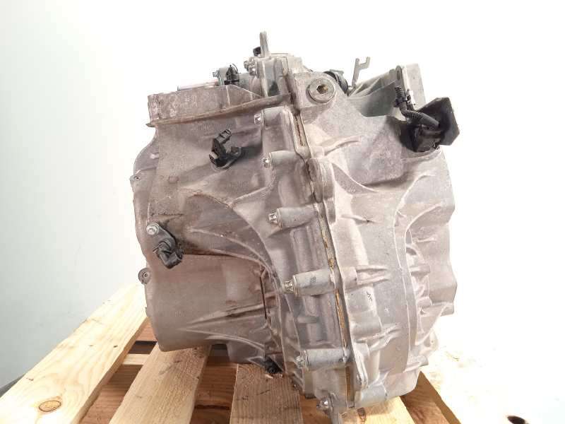 Recambio de caja cambios para mercedes-benz clase cla (w118) 200 coupe (118.387) referencia OEM IAM 700423 A7003702700 251031469 4