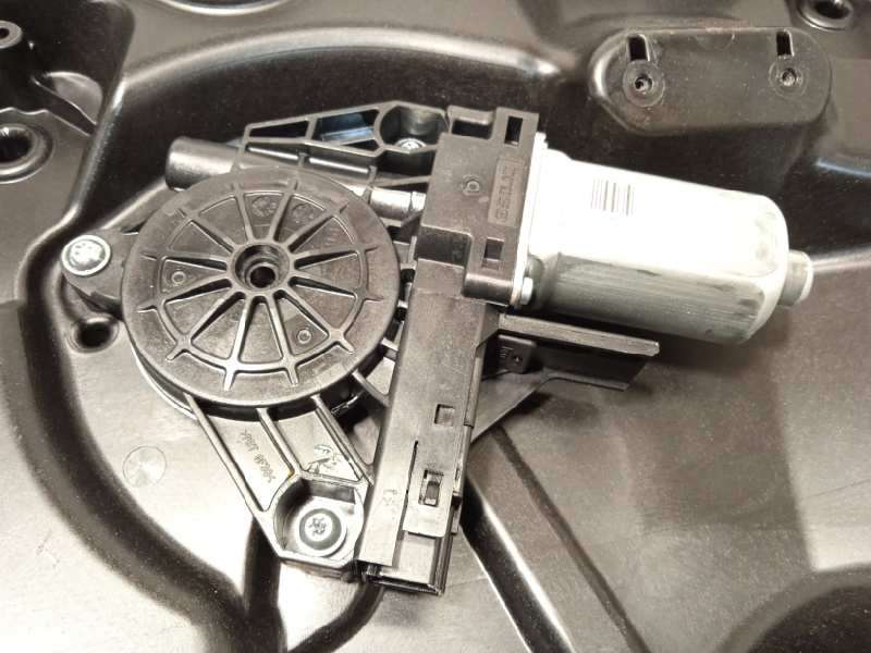 Recambio de elevalunas delantero derecho para volvo xc60 2.0 diesel cat referencia OEM IAM 30753328 - Negro 2