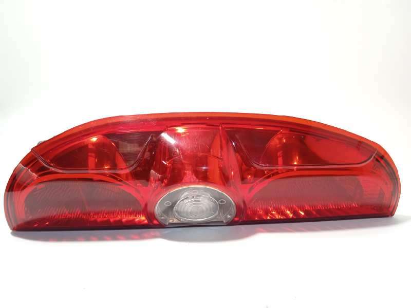 Recambio de piloto trasero izquierdo para fiat doblo 1.6 jtdm 16v cat referencia OEM IAM 51830565 2
