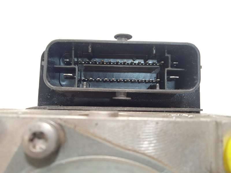 Recambio de abs para skoda rapid active referencia OEM IAM 6R0614517CH A006K139 54086975K 4