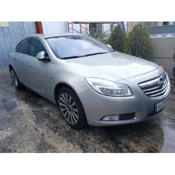opel insignia berlina del año 2009