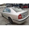 skoda octavia berlina (1u2) del año 2001