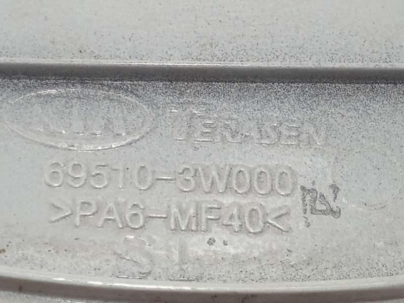 Recambio de tapa exterior combustible para kia sportage 1.7 crdi cat referencia OEM IAM 695103W000 - Blanco 3