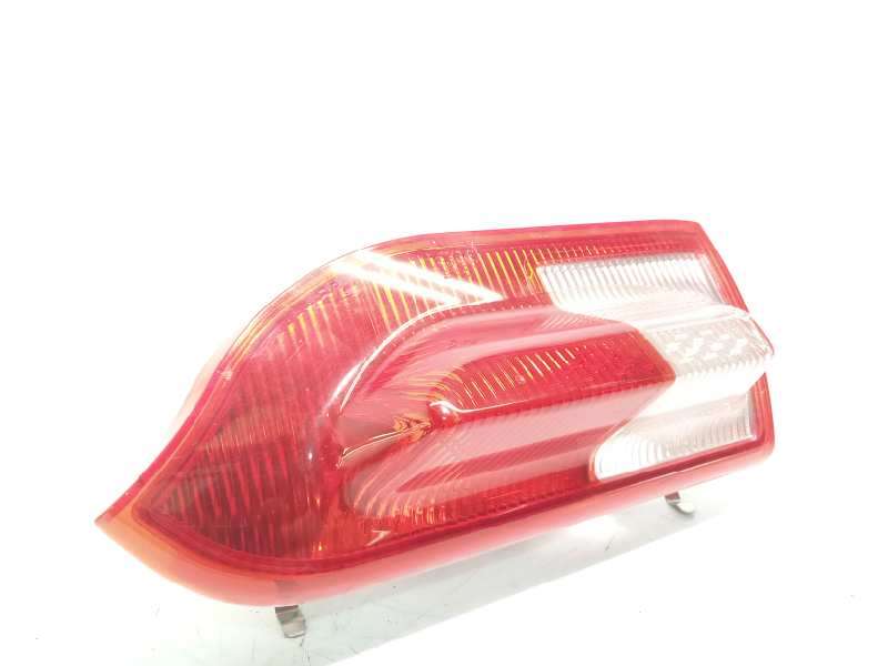 Recambio de piloto trasero derecho interior para opel insignia sports tourer 2.0 cdti cat referencia OEM IAM 13226855 - Verde 2