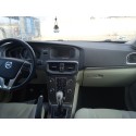 VOLVO V40 HATCHBACK (525)