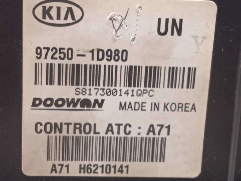 Recambio de mando climatizador para kia carens (un) 2.0 crdi referencia OEM IAM 972501D980 972501D980WK - Verde 6