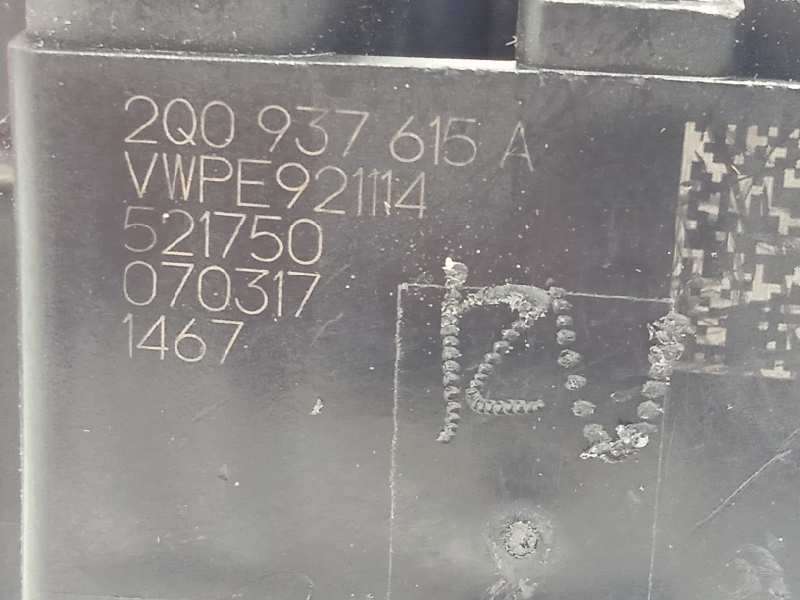 Recambio de caja reles / fusibles para volkswagen polo 1.0 tsi referencia OEM IAM 2Q0937615A - Gris 4